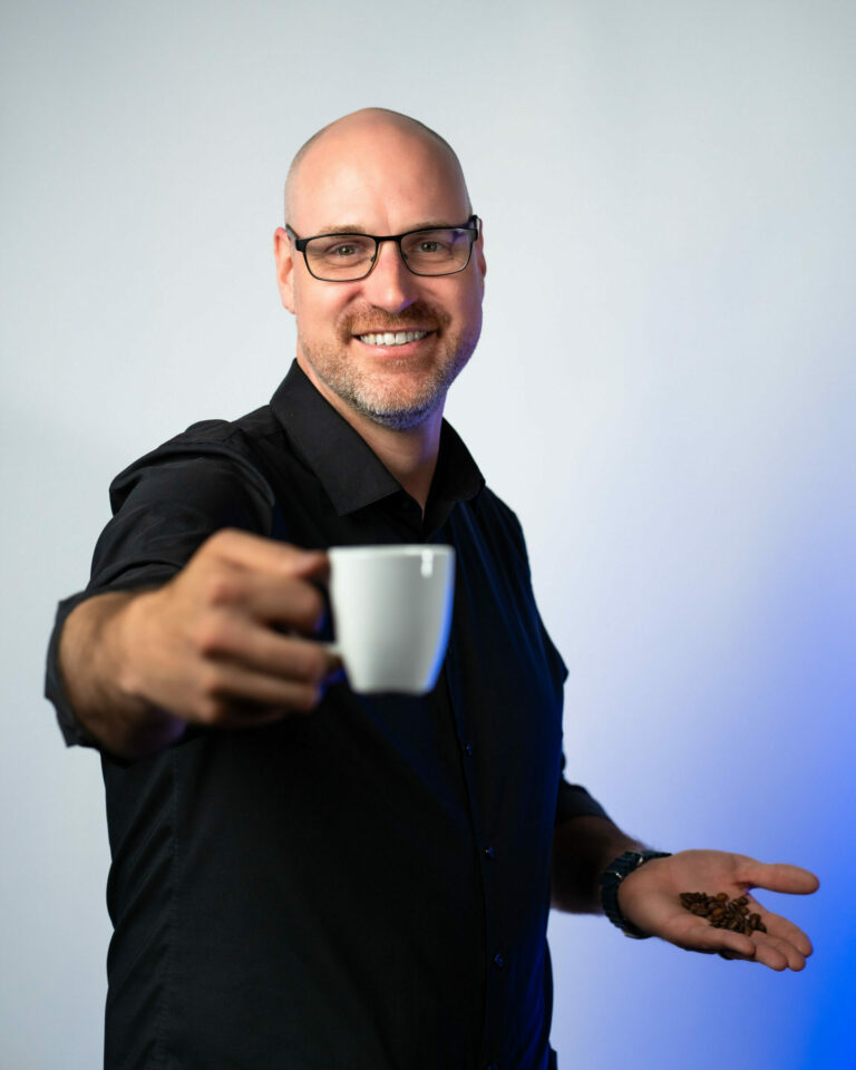 thomas fun 1920x2400